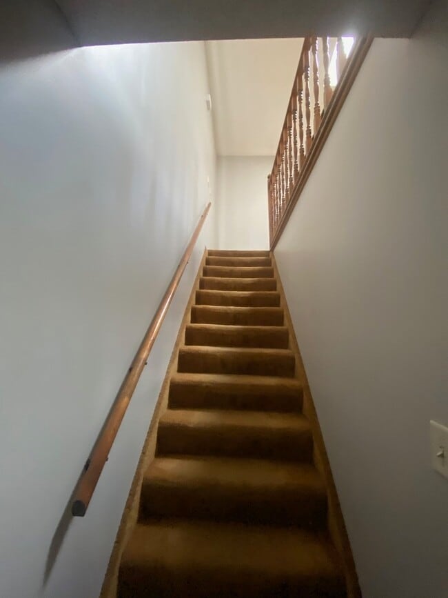 1826 Kerrybrook Ct in Sycamore, IL - Building Photo - Building Photo