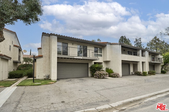 property at 19515 Rinaldi St