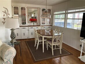 566 Hogan Dr in North Fort Myers, FL - Building Photo - Building Photo