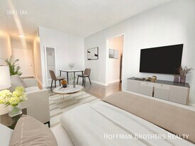5555 Carlton Way, Unit 19 in Los Angeles, CA - Building Photo