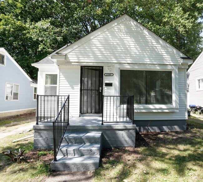 property at 17597 Pierson St