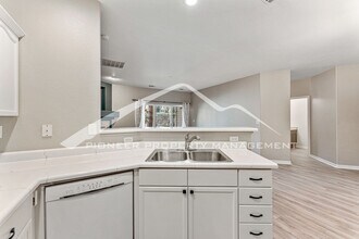 7459 S Alkire St in Littleton, CO - Building Photo - Building Photo