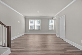 905 Ball Field Aly in Cary, NC - Foto de edificio - Building Photo