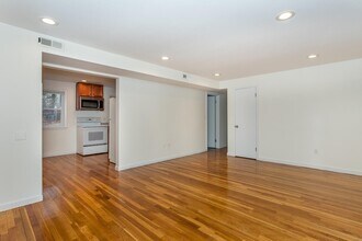 157 Central St in Foxboro, MA - Building Photo - Building Photo