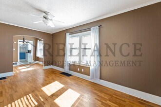 122 Gordon S in Wichita, KS - Building Photo - Building Photo