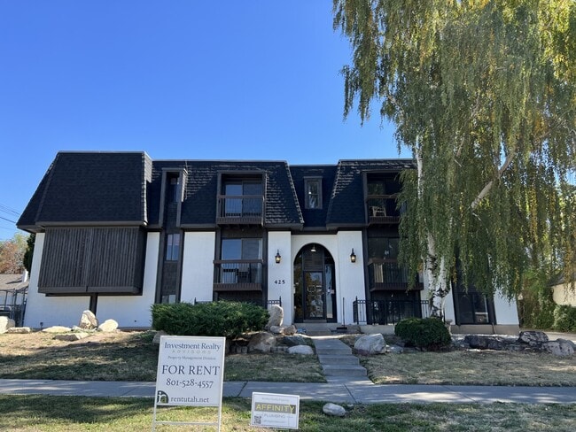 property at 425 S 900 E