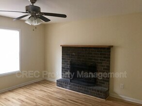 205 Weber Rd in Summerville, SC - Building Photo - Building Photo