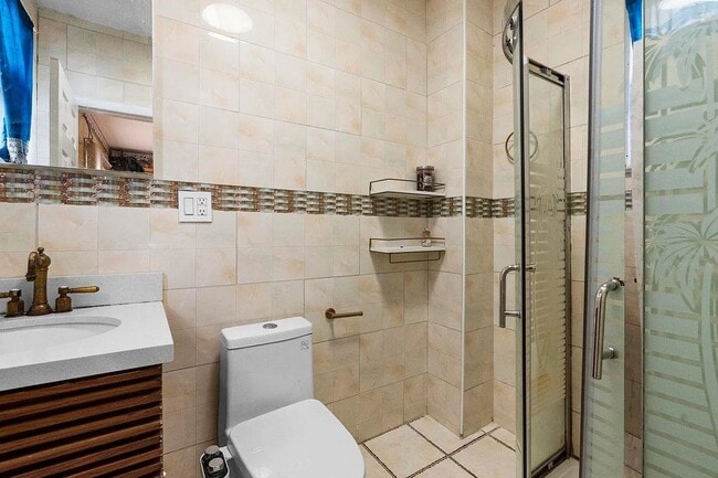 15 W 9th St in Bayonne, NJ - Building Photo - Building Photo