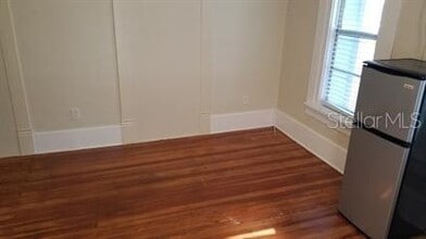 700 Grove St N in St. Petersburg, FL - Building Photo - Building Photo