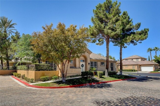 8043 Arcadian Ln in Las Vegas, NV - Foto de edificio - Building Photo