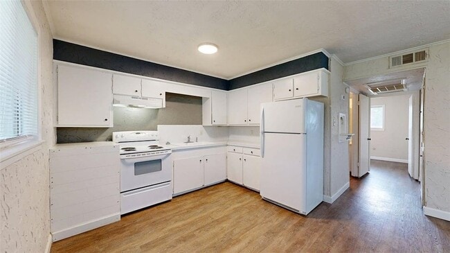 16567 Farm to Market Rd 2154, Unit 10 in College Station, TX - Building Photo - Building Photo