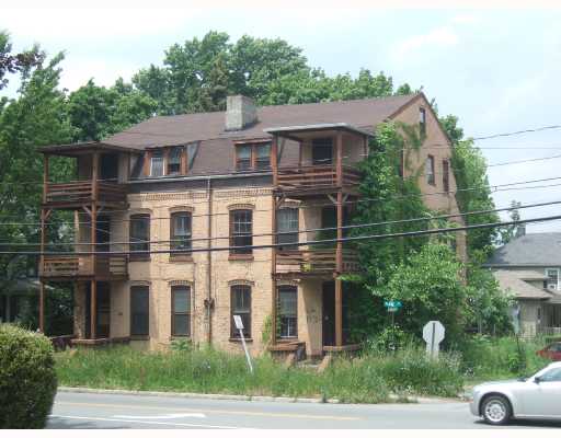 16 Plank Rd in Newburgh, NY - Building Photo