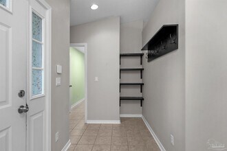 2081 Seagrape Dr in Navarre, FL - Building Photo - Building Photo