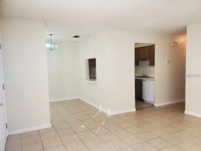 734 Shakespeare Dr in Lakeland, FL - Building Photo - Building Photo