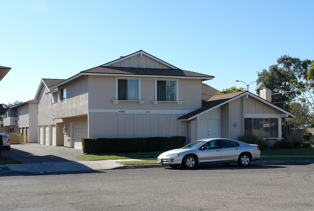 511 J Ct in Oxnard, CA - Foto de edificio