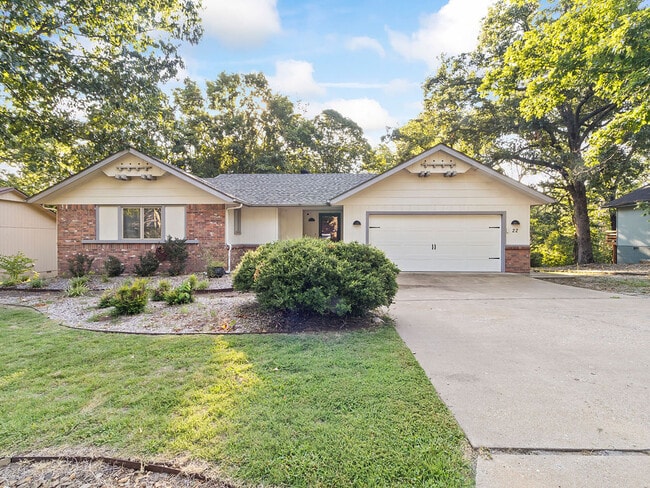 property at 22 Tavistock Dr