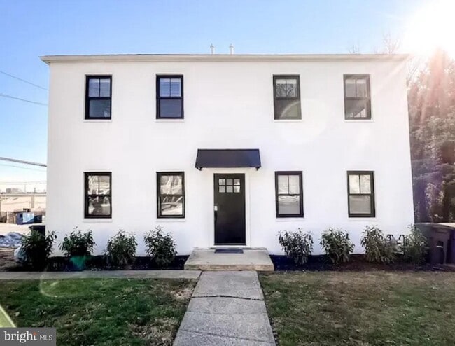 1401 Market St in Camp Hill, PA - Building Photo - Building Photo