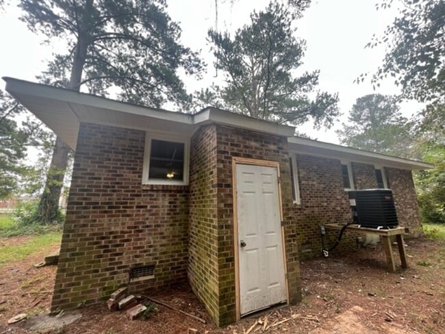 784 Rose Ct in Lumberton, NC - Building Photo - Building Photo
