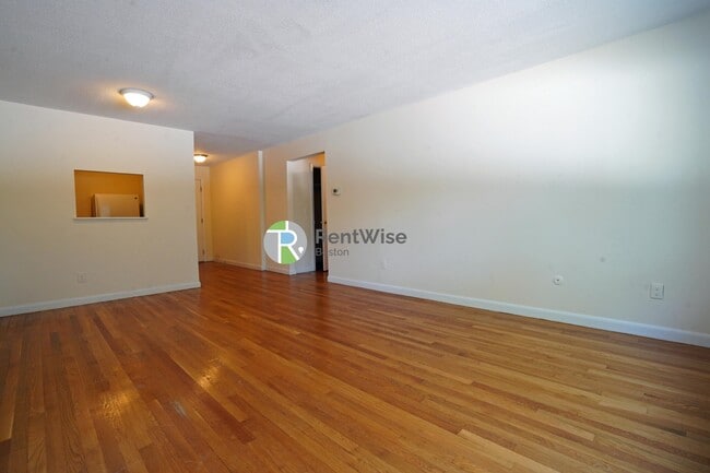 66 Homer Ave in Cambridge, MA - Building Photo - Building Photo