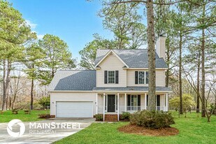 1005 Strobus Ct in Wendell, NC - Building Photo