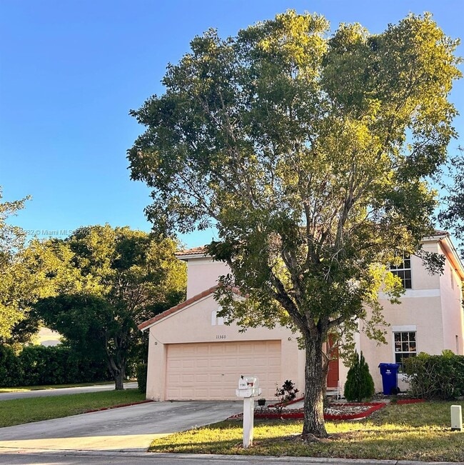 11360 SW 20th St in Miramar, FL - Building Photo - Building Photo