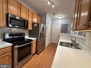 22607 Blue Elder Terrace in Brambleton, VA - Building Photo - Building Photo