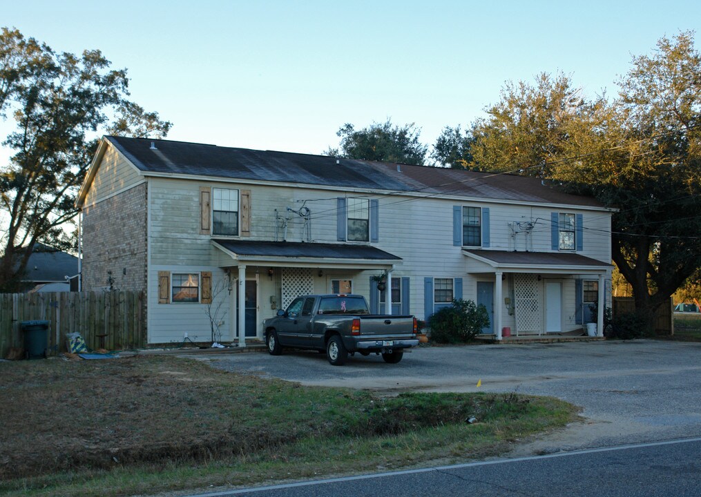 941 E Johnson Ave in Pensacola, FL - Building Photo