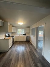 605 E St in Vader, WA - Building Photo - Building Photo