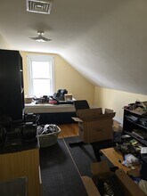 23 Eddy St, Unit 3rd fl. in Webster, MA - Foto de edificio - Building Photo