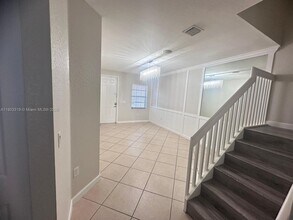 15440 SW 119th Terrace in Miami, FL - Building Photo - Building Photo