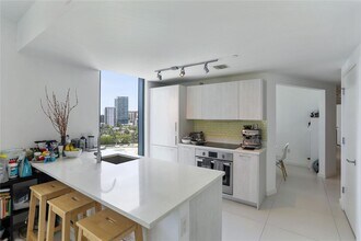 501 NE 31st St in Miami, FL - Building Photo - Building Photo