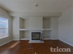 5495 S Dunkirk Way in Centennial, CO - Building Photo - Building Photo