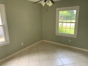 701 Merritt Dr in Mobile, AL - Building Photo - Building Photo
