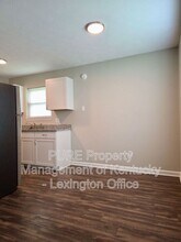 3793 Camelot Dr in Lexington, KY - Building Photo - Building Photo