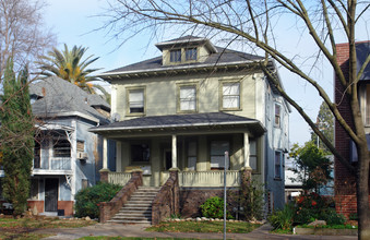 2319 L St in Sacramento, CA - Building Photo - Building Photo