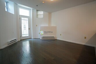 28 Queensberry St in Boston, MA - Building Photo - Building Photo