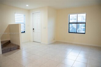 11091 W 32nd Ln in Hialeah, FL - Building Photo - Building Photo