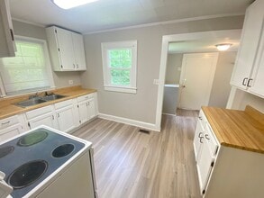 815 Barnett St in Kannapolis, NC - Building Photo - Building Photo