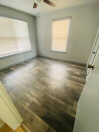 4617 Market St photo'