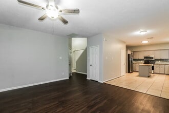 20439 Westfield Estates Dr in Katy, TX - Foto de edificio - Building Photo