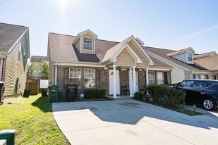 3314 Sawtooth Dr, Unit 104 in Tallahassee, FL - Building Photo