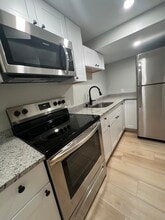 10 E Pearl St in Nashua, NH - Building Photo - Building Photo