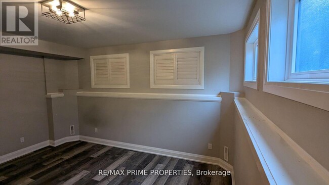 88C Clapperton St in Barrie, ON - Building Photo - Building Photo