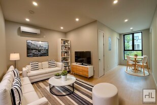 Frost Street #2, Unit 2 in Brooklyn, NY - Building Photo