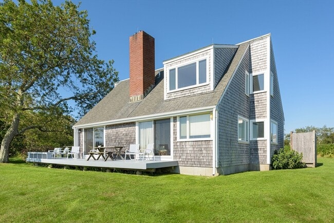 590 River Rd in Westport, MA - Building Photo - Building Photo
