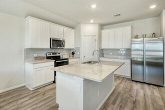 1006 Otello Wy in Hutto, TX - Building Photo - Building Photo