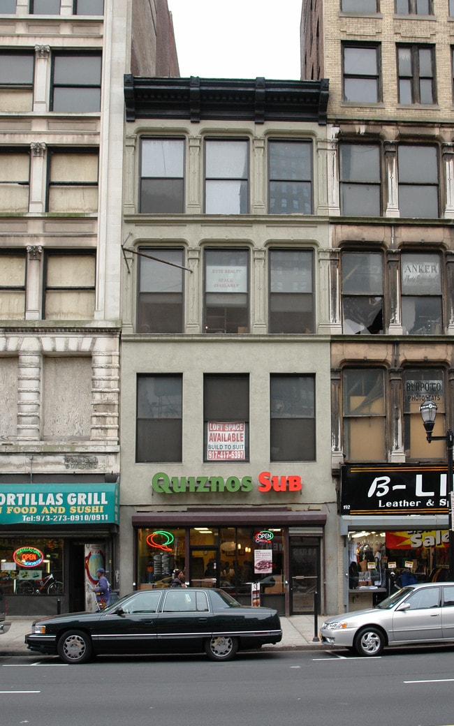 194 Market St in Newark, NJ - Building Photo - Building Photo