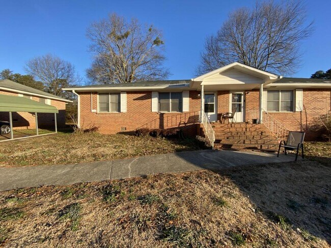 property at 2071 Hwy 138 SE