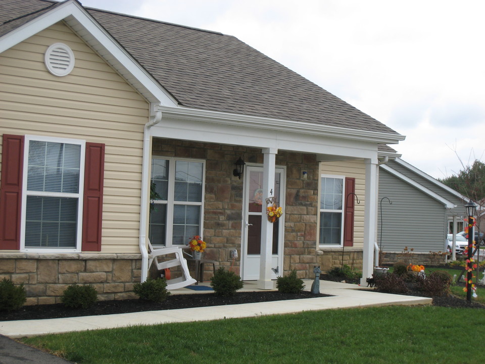 Hocking Senior Apartments in Logan, OH - Building Photo