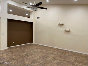 870 N Madrid Ln in Chandler, AZ - Building Photo - Building Photo